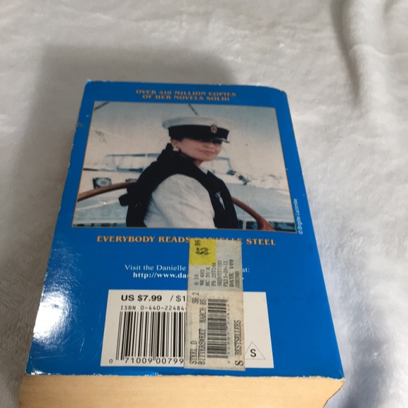 Set of 3 paperbacks. Bittersweet, Johnny Got His Gun, and Lakeside Cottage - Picture 7 of 7